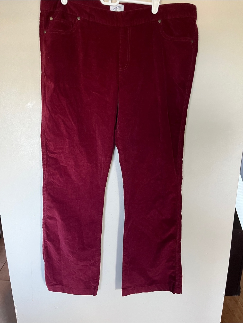 Feels Like Pajamas! Corduroy Straight-Leg Pants in Burgundy